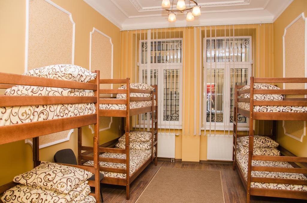 Lviv City Hostel Habitación foto